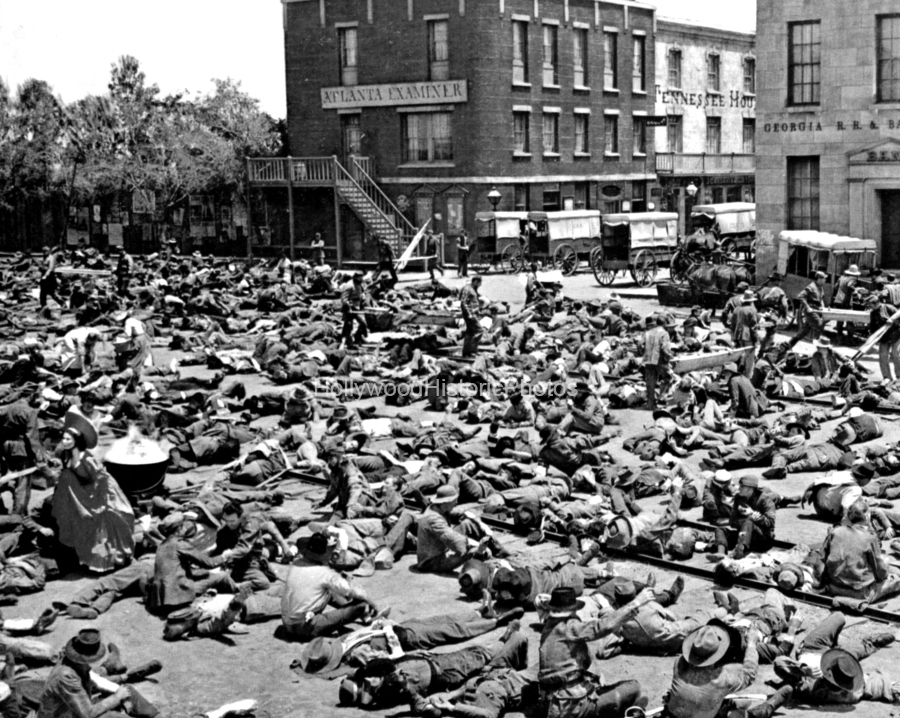 MGM Studios 1939 Scene from Gone With the Wind wm.jpg